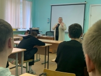 Врач-нарколог Кандалакшской ЦРБ встретилась со студентами Кандалакшского индустриального колледжа