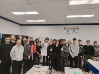 Акция «Оставайся на линии жизни» прошла в Мурманском индустриальном колледже