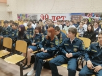 Лекция об опасности наркотиков прошла в школе № 4 города Апатиты 