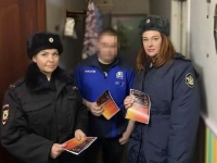 В Ленинском округе Мурманска прошёл профилактический рейд