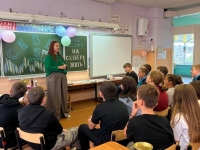 Профилактическая беседа о вреде наркотических зависимостей в лагере 57 школа, " Солнышко"