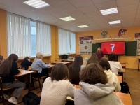 «Сохранить свет внутри себя»: в Мурмашинской школе  прошло профилактическое занятие 